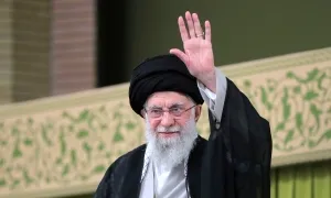 Lãnh tụ tối cao Iran cam kết 'đáp trả quyết liệt' Israel Lãnh tụ tối cao Iran cam kết 'đáp trả quyết liệt' Israel
