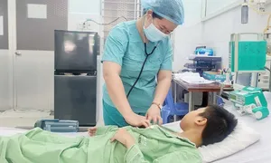 Ước mơ từ thiện của bé trai ghép thận từ người chết não Ước mơ từ thiện của bé trai ghép thận từ người chết não