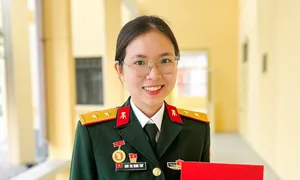 Cô gái Bình Định tốt nghiệp thủ khoa Học viện Kỹ thuật quân sự Cô gái Bình Định tốt nghiệp thủ khoa Học viện Kỹ thuật quân sự
