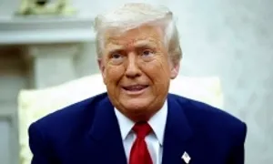 Ông Trump bất mãn vì Nga vẫn ném bom Ukraine Ông Trump bất mãn vì Nga vẫn ném bom Ukraine