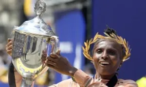 Runner Kenya tham vọng lập hattrick vô địch Boston Marathon Runner Kenya tham vọng lập hattrick vô địch Boston Marathon