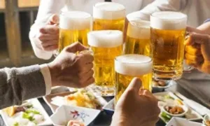 Kiện người tổ chức nhậu sau khi con chết vì lái xe lúc say rượu Kiện người tổ chức nhậu sau khi con chết vì lái xe lúc say rượu