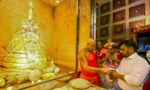Ngôi chùa lưu giữ xá lợi răng Phật tại Sri Lanka Ngôi chùa lưu giữ xá lợi răng Phật tại Sri Lanka