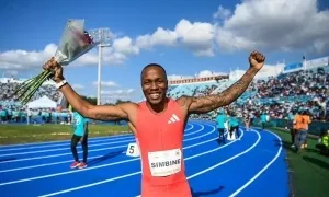 Sự bền bỉ của ngôi sao Nam Phi phá kỷ lục của Usain Bolt Sự bền bỉ của ngôi sao Nam Phi phá kỷ lục của Usain Bolt