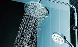 Quy tắc '2 không - 2 nên' khi tắm để phòng đột quỵ Quy tắc '2 không - 2 nên' khi tắm để phòng đột quỵ