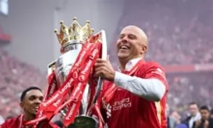 Slot đáp trả chỉ trích Liverpool vung tiền đua vô địch Slot đáp trả chỉ trích Liverpool vung tiền đua vô địch