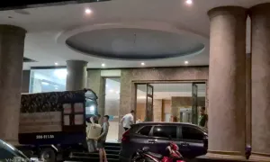 Công an khám nhà 'bầu Đoan' Công an khám nhà 'bầu Đoan'
