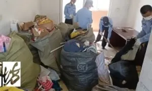 Người phụ nữ thuê ba căn hộ chứa 30 tấn rác