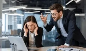 Công ty thua kiện khi sa thải nhân viên chửi sếp