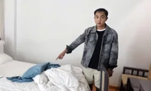 Dụ dỗ bé gái 12 tuổi vào phòng khách sạn